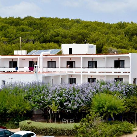 Hostal Alocs Es Figueral Exterior photo