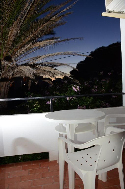 Hostal Alocs Es Figueral Room photo